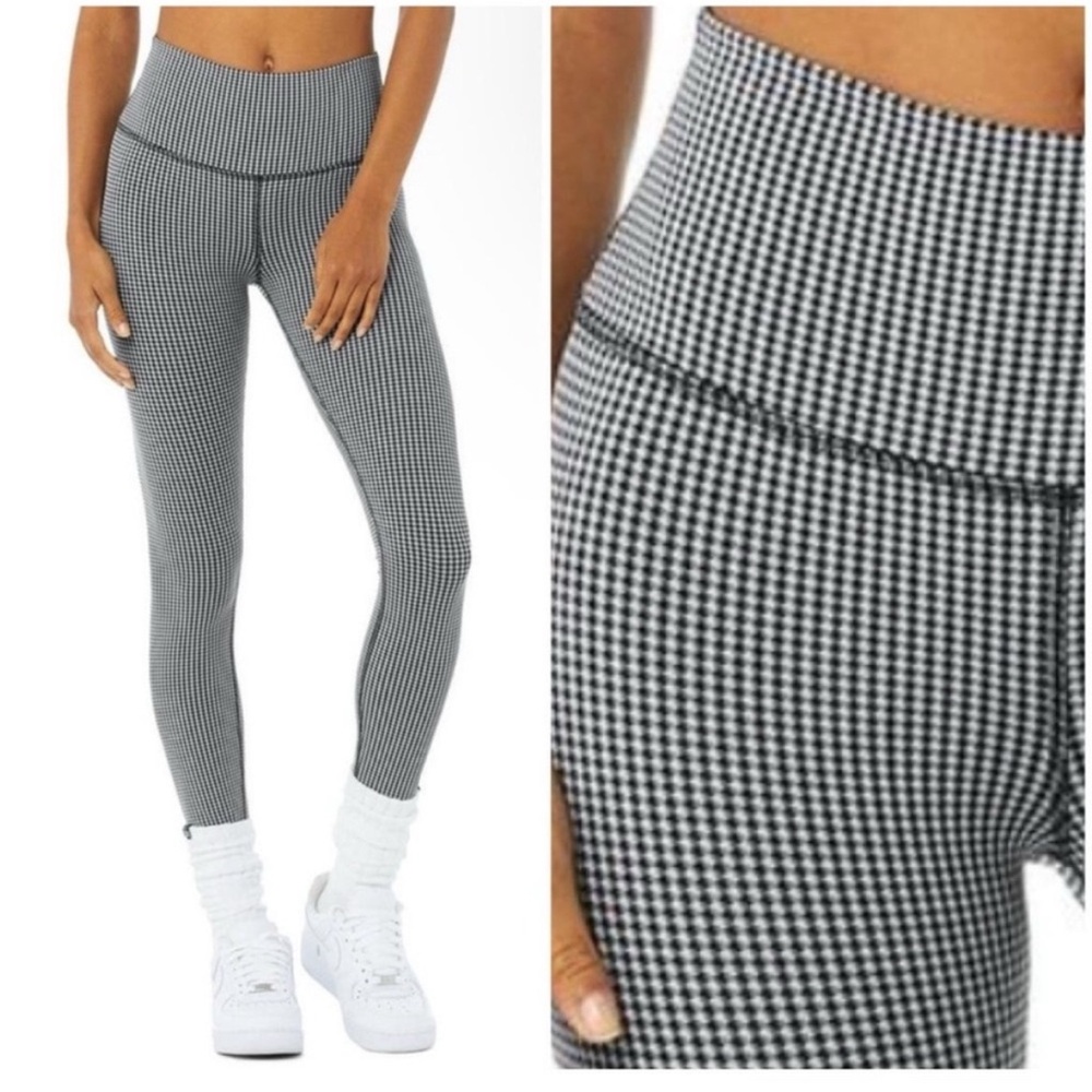 EUC Alo Yoga Black and White Plaid Legging - Picture 4 of 6